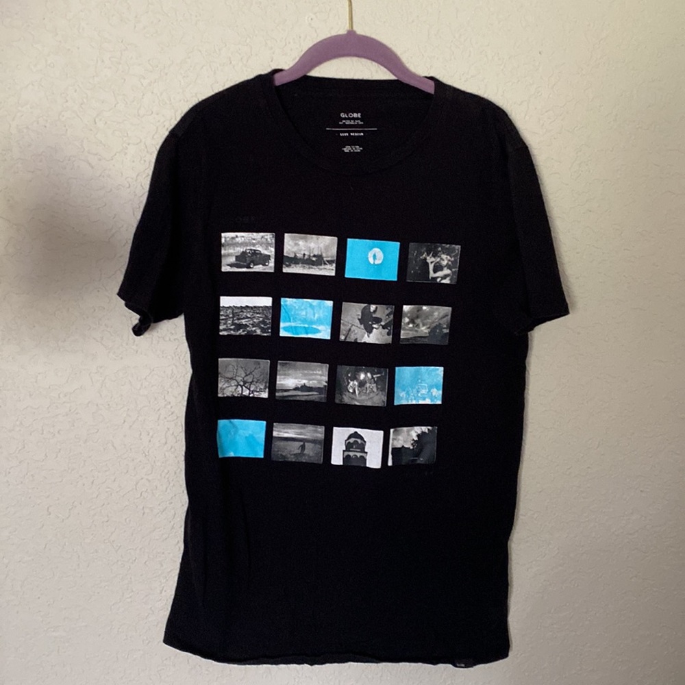 Globe tshirt